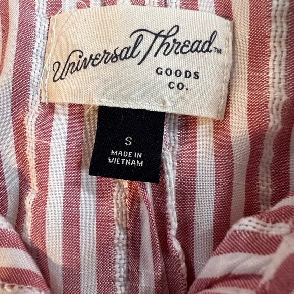 Universal Thread pink and white stripped blouse size small Long Sleeve Button Up - Picture 5 of 9